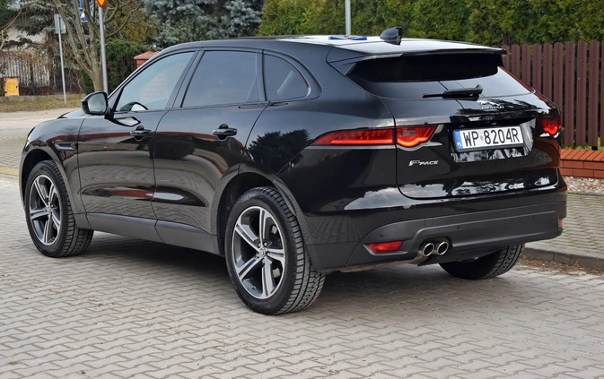 Jaguar F-Pace cena 110999 przebieg: 151000, rok produkcji 2016 z Płock małe 742